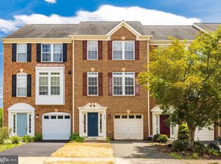 6603 Parville Loop, Gainesville, VA 20155