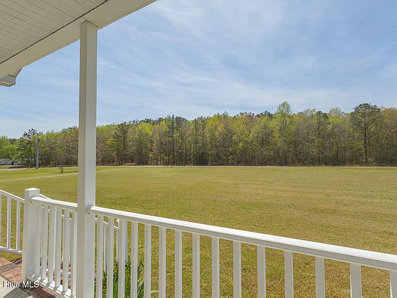 4th image of 309 Smith Road