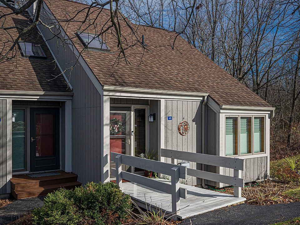 149 Plum Cove Dr, Galena, IL 61036 Zillow