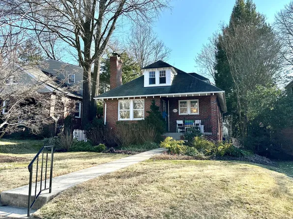 4720 Ellicott St NW, Washington, DC 20016