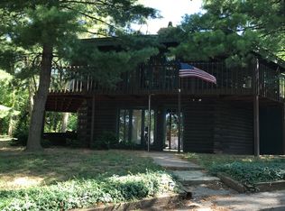 925 E Cliff St, Saint Joseph, MO 64504