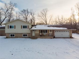 2620 Hayne Rd, Akron, OH 44312