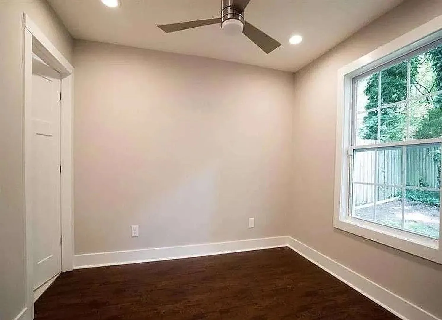 Room in 4 Bedroom Home in Atlanta — Photo 2