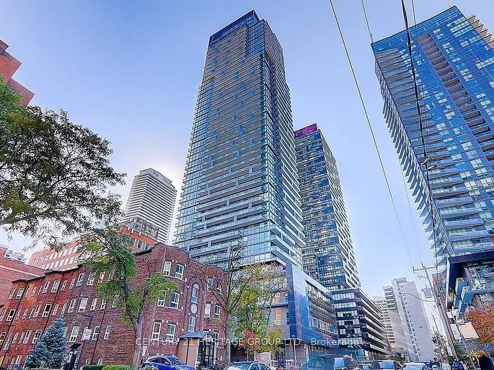 39 Roehampton Ave #3609