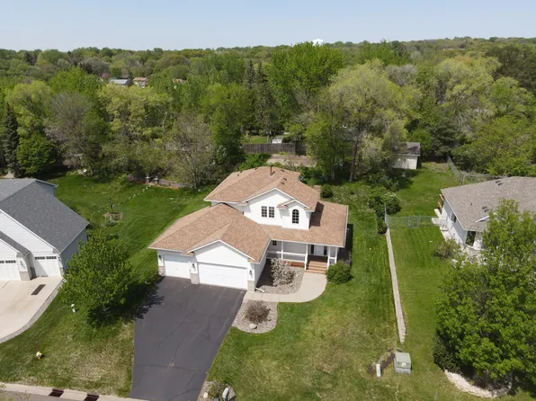 2321 Mamie Ave E, Maplewood, MN 55119