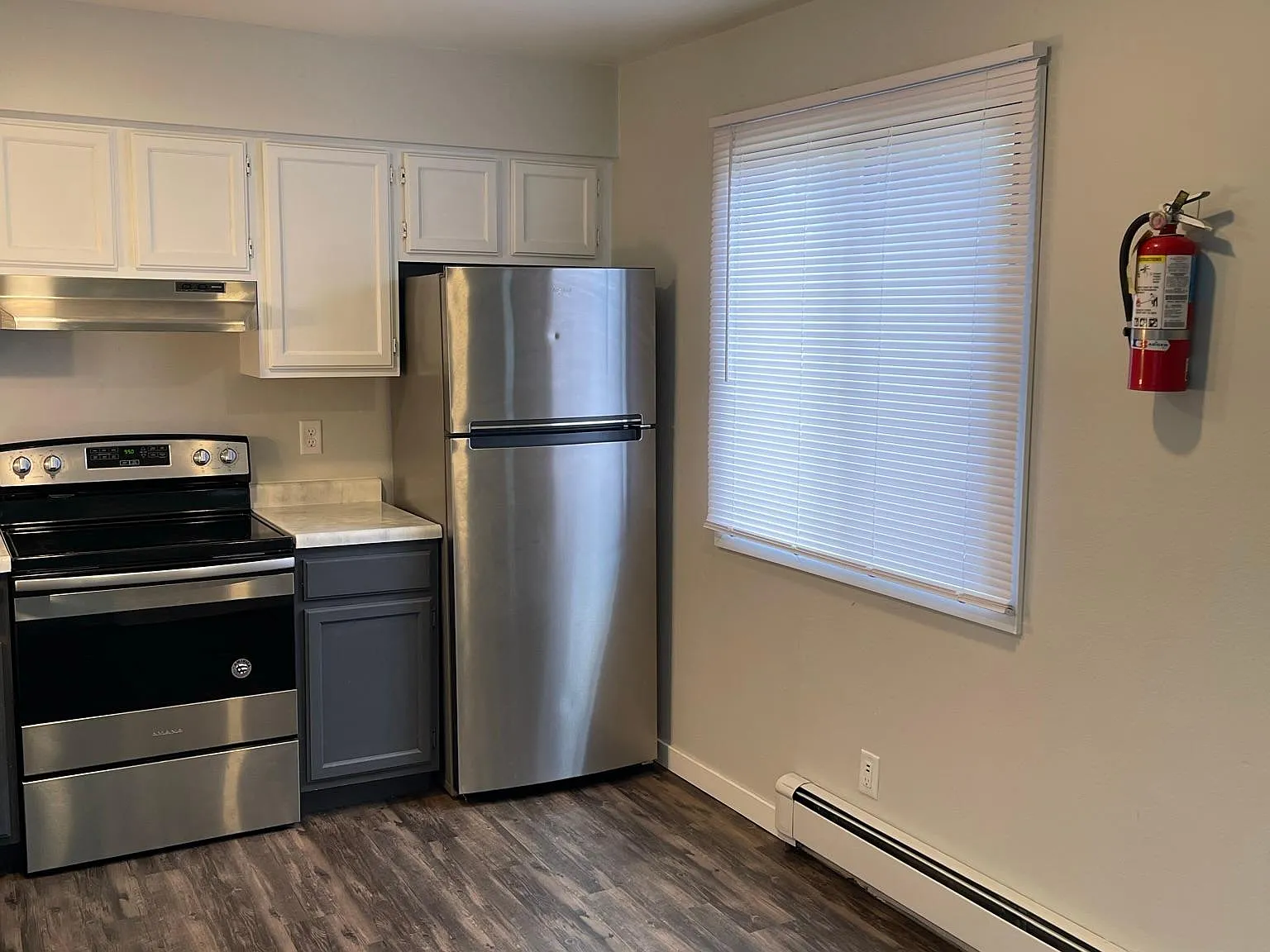 2 bed, $1,816 — Photo 3