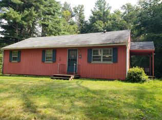 4 Allen Rd, Sturbridge, MA 01566