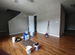 2723 S Roan St #17, Johnson City, TN 37601