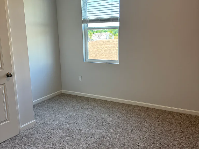 180 Rolling Meadow Trce — Photo 12