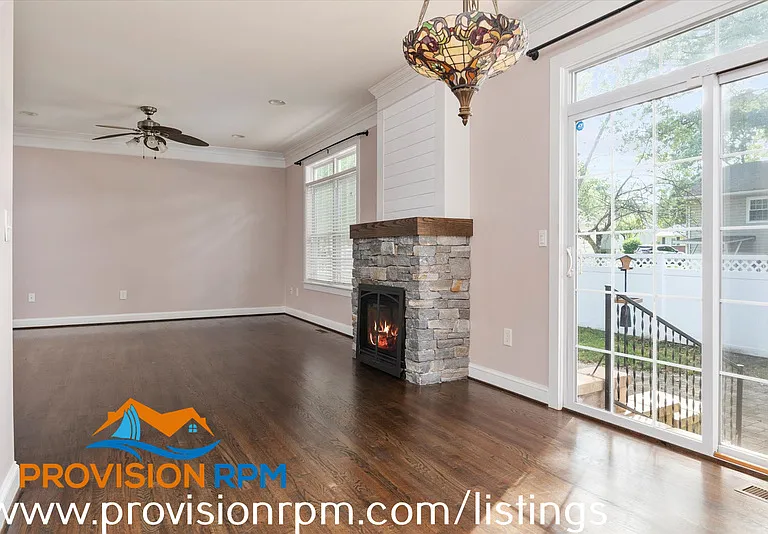 618 Cypress Ln — Photo 8