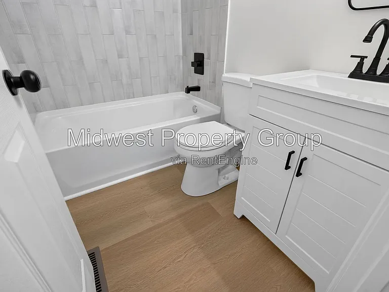 13 S Perry Cir — Photo 27