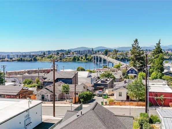 1112 Perry Avenue, Bremerton, WA 98310