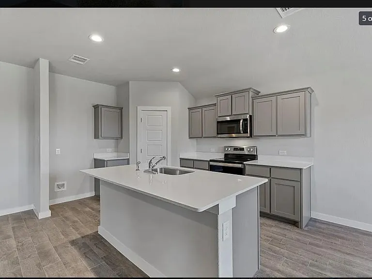 3713 Northwater Trl — Photo 4