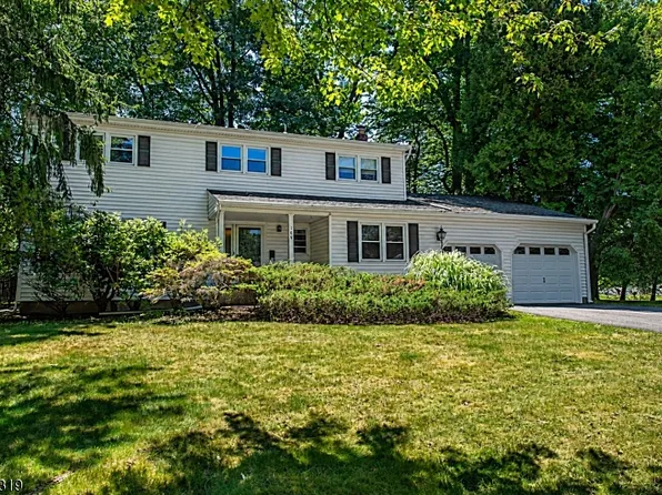 109 Leamoor Dr, Parsippany-Troy Hills Twp., NJ 07054