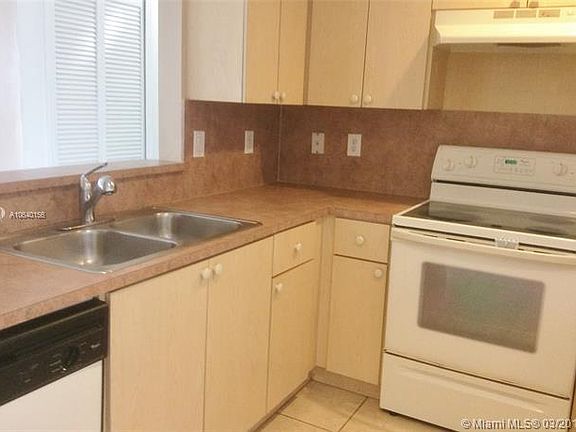 3rd image of 6700 NW 114th Ave APT 937