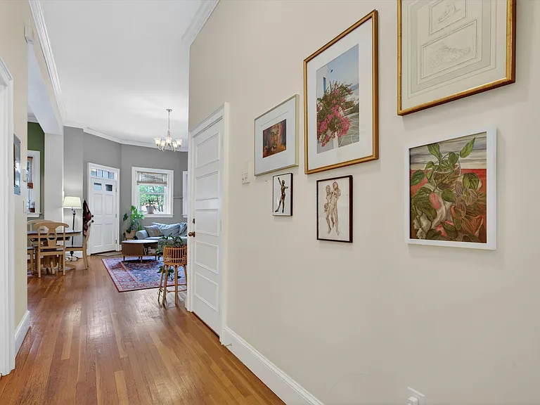 7 Regent Cir #1 — Photo 8