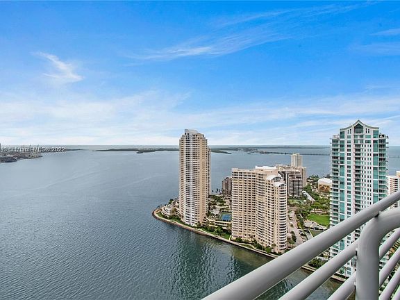 2nd image of 325 S Biscayne Boulevard Way #26