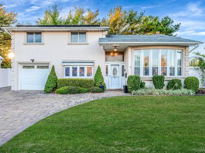 287 Clearmeadow Drive, East Meadow, NY, 11554