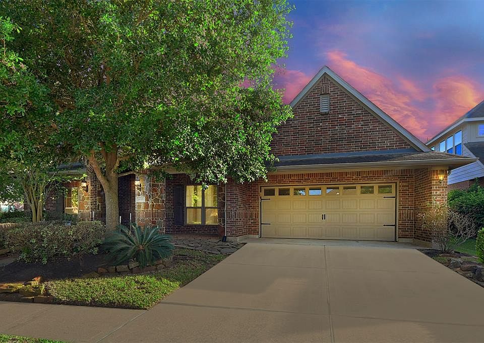 1st image of 24303 Bella Veneza Dr
