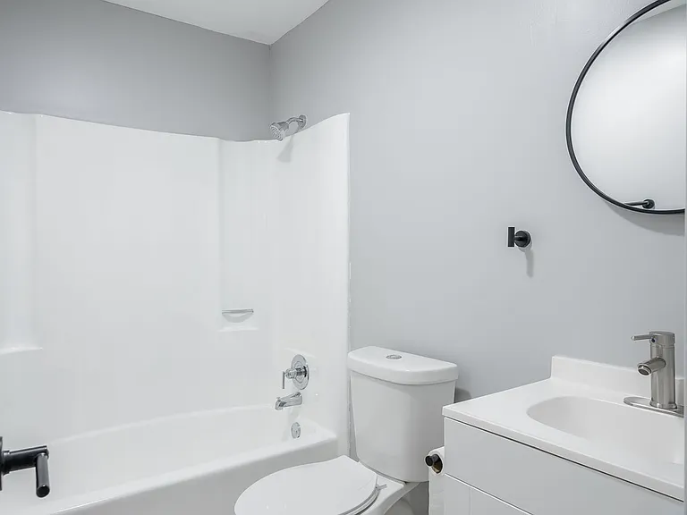 Discover Modern Living at Genesis Apartments Cleveland, TN — Photo 14