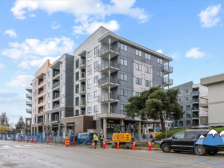 20769 Fraser Hwy — Photo 20
