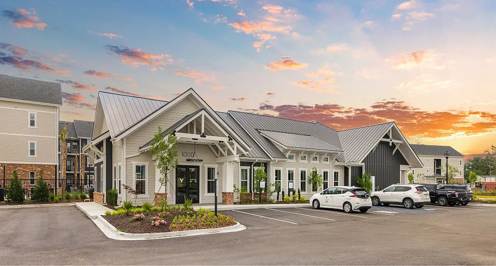 Riverchase Vista Apartments — Photo 3