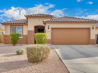 943 W Danish Red Trl, San Tan Valley, AZ 85143