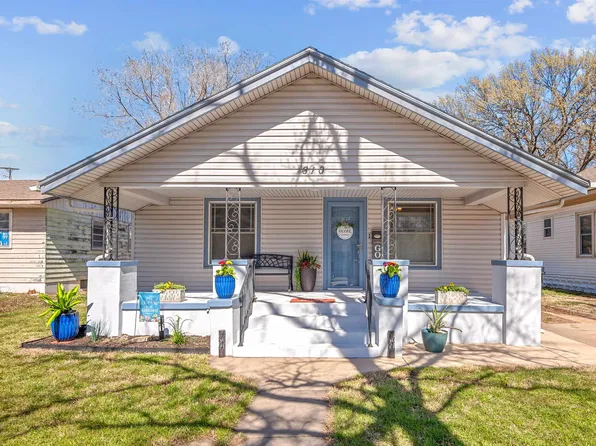 610 E 8th Ave, Hutchinson, KS 67501