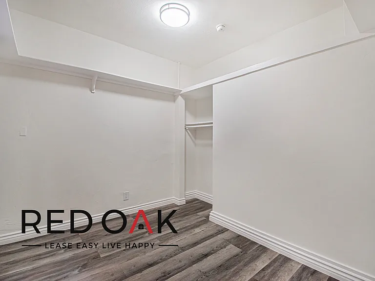 5233 Monte Vista St #306 — Photo 5