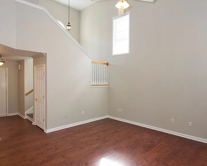 585 Chapel Walk Ln — Photo 11