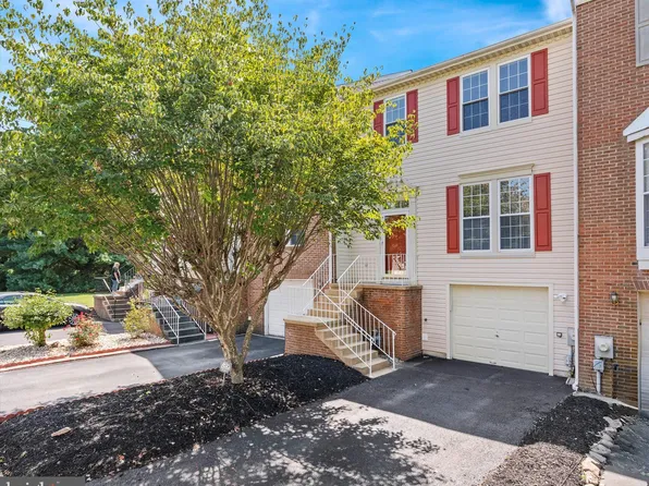 205 Sloan Ct, Wilmington, DE 19808