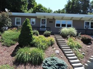 18 George Loomis Rd, Southwick, MA 01077