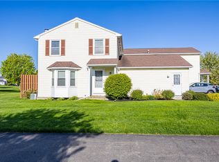 193 Carmel Ct, Webster, NY 14580