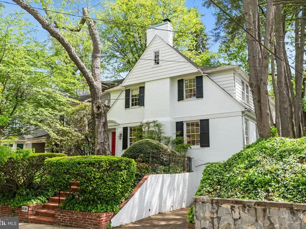 4530 Lowell St NW, Washington, DC 20016