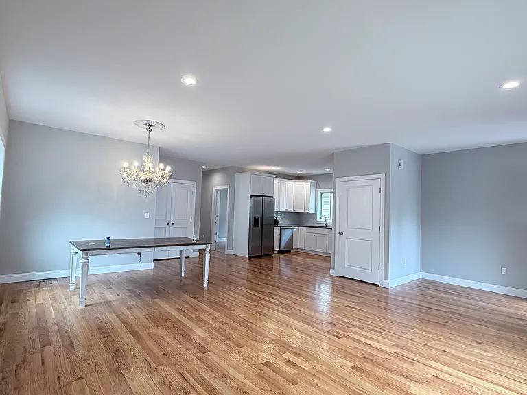 29 Serrell Ave #1F — Photo 2
