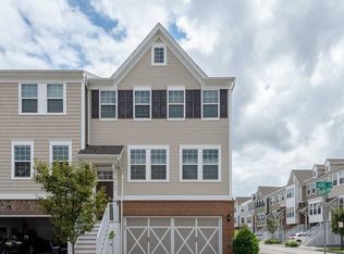 506 Laurel Ln, Cresskill, NJ 07626