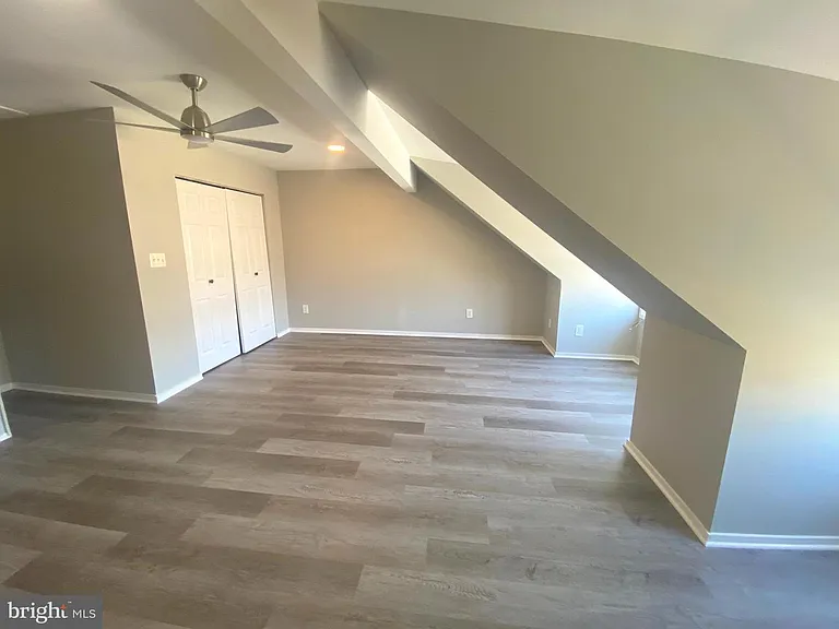 9819 Brookridge Ct — Photo 23