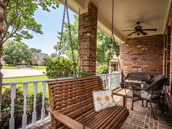 4th image of 4705 Largo Dr