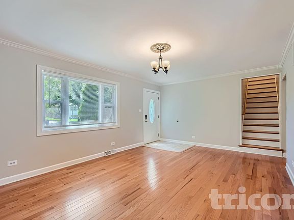 3rd image of 612 W James St