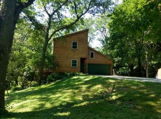 6525 Prairie Ridge Rd, Ames, IA 50014