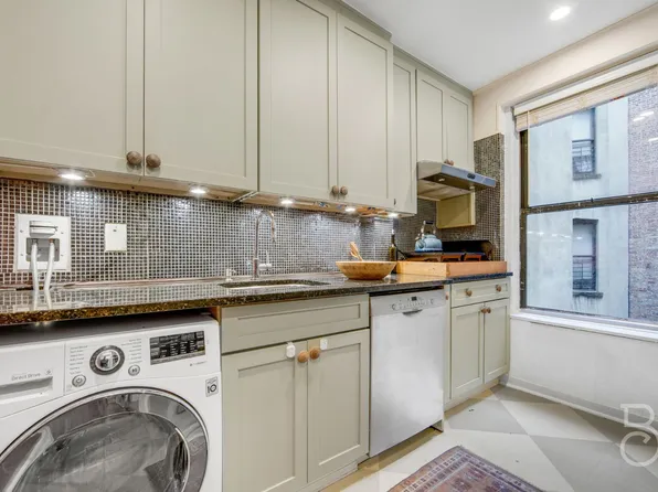 137 West 142nd Street image 3 of 11