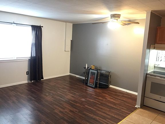 3rd image of 6165 Torresdale Ave Floor 1