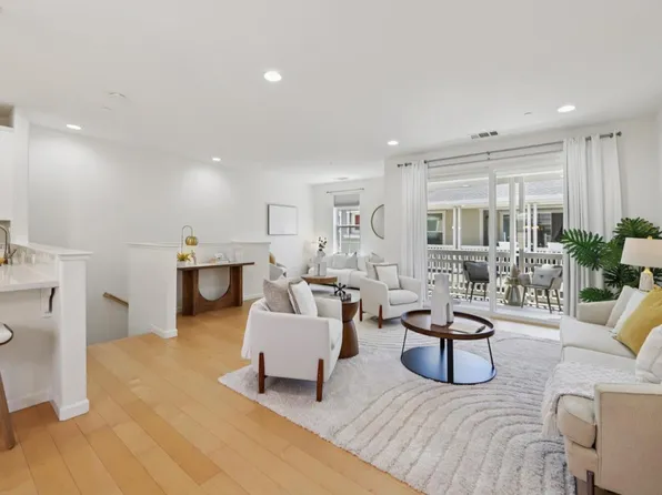 636 Bair Island Rd Unit 312, Redwood City, CA 94063