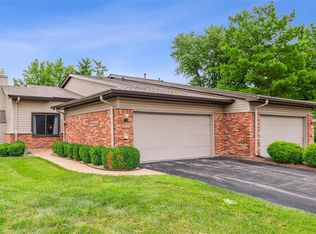 11631 Heather Dale Dr, Saint Louis, MO 63146