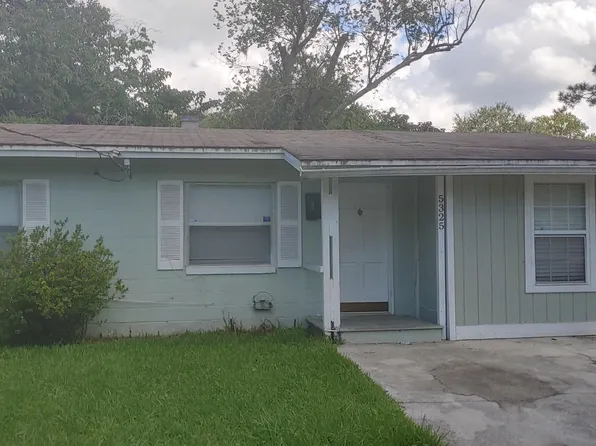 5325 Woodcrest Rd, Jacksonville, FL 32205