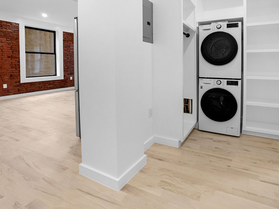 1st image of 301 W 106th St #3W