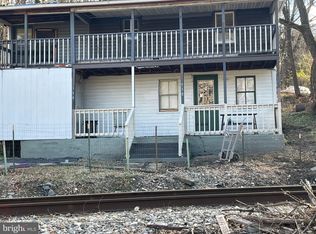 758 Halltown Rd, Harpers Ferry, WV 25425