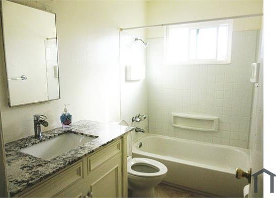 4th image of 7945 Bancroft Ave APT C