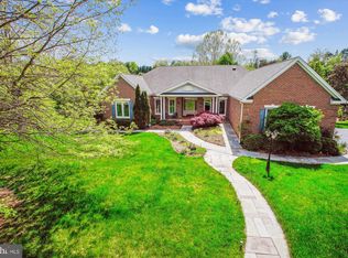 10601 Little Run Farm Ct, Vienna, VA 22182