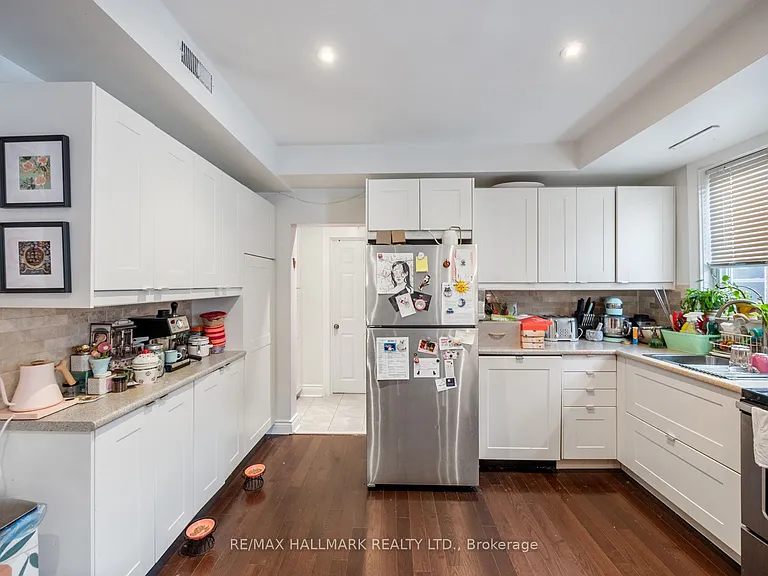 269 Danforth Ave #3 — Photo 23